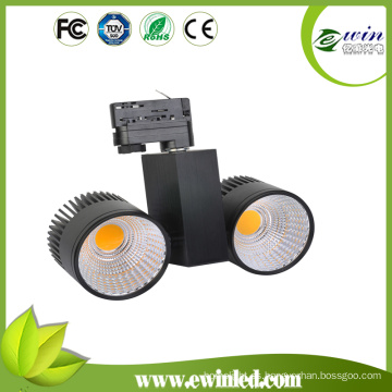 135lm / W CRI&gt; 82 2 * 30W LED COB Tracklight con 3 Garantías